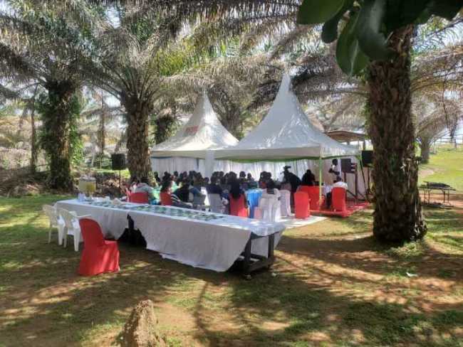 Can companies hold team-building events?