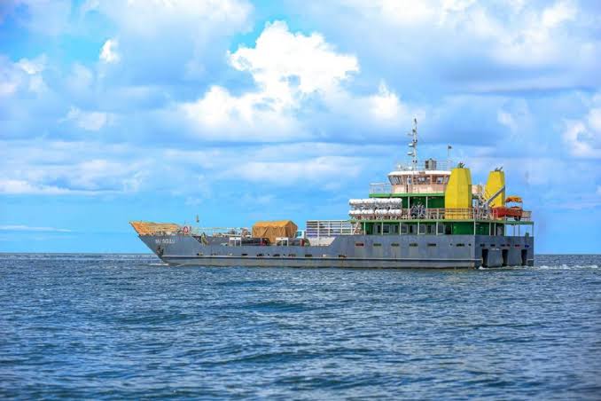 Getting to Dolwe Island